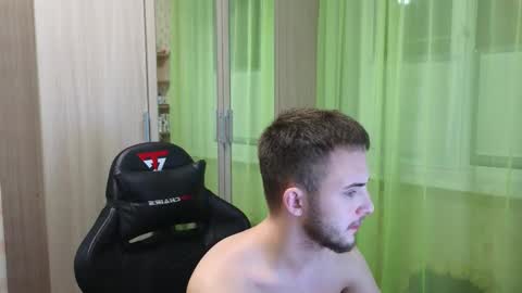 Golden boyyy21 online show from 11-26-25, 07:15