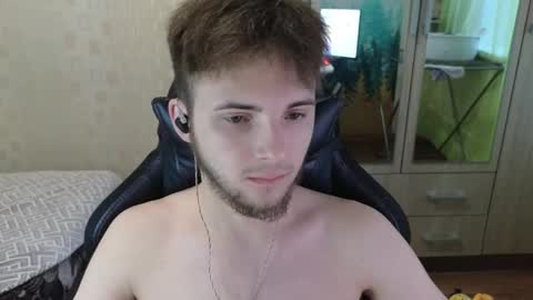 Golden boyyy21 online show from 04-13-26, 03:23