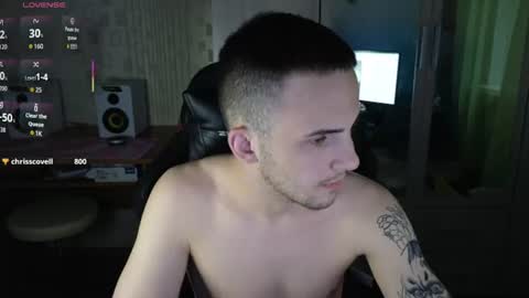 Snapshot of golden_boyyy21 chatting on 07-12-26, 04:53 Golden boyyy21 online show from 07-12-26, 04:53