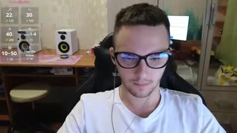 Snapshot of golden_boyyy21 chatting on 07-13-26, 08:55 Golden boyyy21 online show from 07-13-26, 08:55