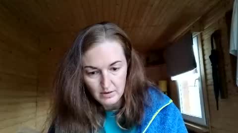 Snapshot of golden_fairy_566 chatting on 07-05-26, 05:31 Olivia online show from 07-05-26, 05:31