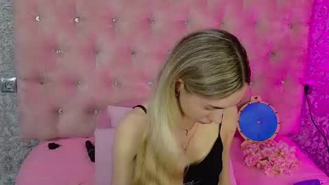 golden girl   online show from 06-22-26, 01:51