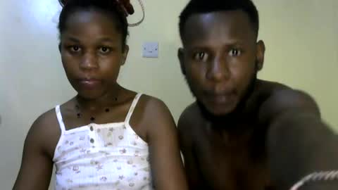 Lover birds online show from 07-25-26, 09:12