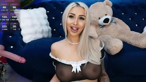 Snapshot of goldenamberx chatting on 01-12-25, 05:44 GoldenAmberX online show from 01-12-25, 05:44