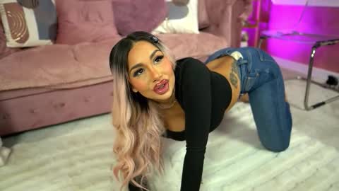 GoldenAmberX online show from 03-25-26, 07:25