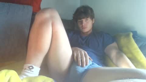 Snapshot of goldenboy207 chatting on 12-26-24, 10:59 goldenboy207 online show from 12-26-24, 10:59