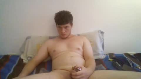 Snapshot of goldenboy207 chatting on 11-09-25, 04:27 goldenboy207 online show from 11-09-25, 04:27