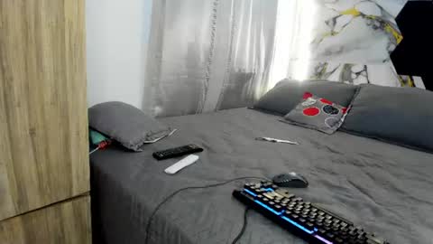 Golden online show from 06-28-26, 06:47