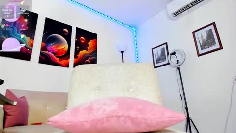 May smith online show from 12-19-24, 08:13