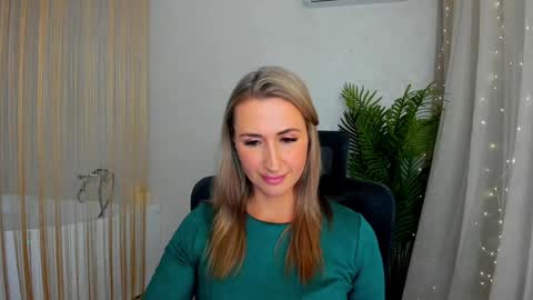 Olivia online show from 01-23-25, 08:02