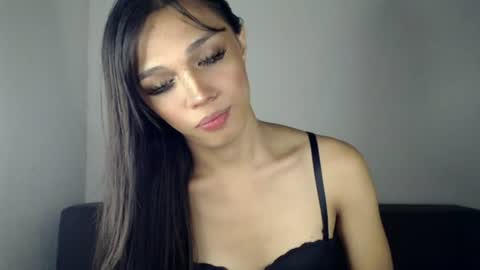 Lily is Gold online show from 07-28-26, 06:20