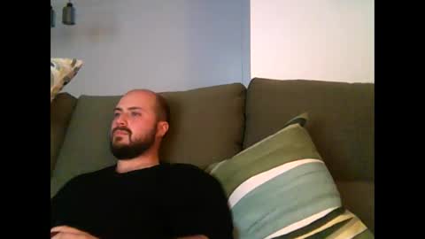 Snapshot of goldenspainboy chatting on 04-01-26, 10:29 goldenspainboy online show from 04-01-26, 10:29