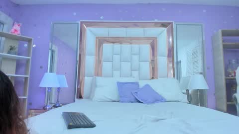 Snapshot of goldentemptation_ chatting on 05-19-26, 07:53 goldentemptation_ online show from 05-19-26, 07:53