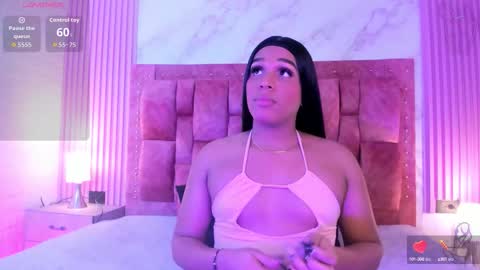 goldilockss15 online show from 09-24-25, 02:59