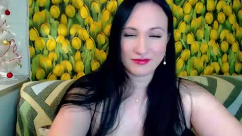 Snapshot of goldmoonn chatting on 01-19-25, 05:07 goldmoonn online show from 01-19-25, 05:07
