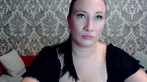 Snapshot of goldmoonn chatting on 01-29-25, 12:13 goldmoonn online show from 01-29-25, 12:13
