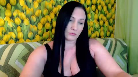 Snapshot of goldmoonn chatting on 03-03-25, 12:58 goldmoonn online show from 03-03-25, 12:58