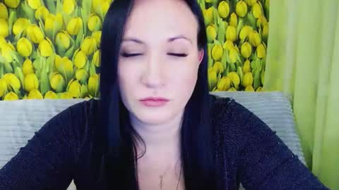 Snapshot of goldmoonn chatting on 01-14-26, 06:02 goldmoonn online show from 01-14-26, 06:02