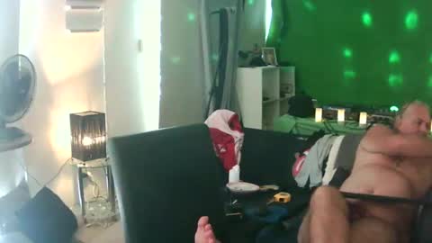 goldyguy011 online show from 02-22-25, 02:06