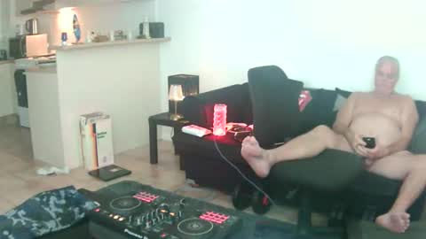 goldyguy011 online show from 05-22-26, 07:08