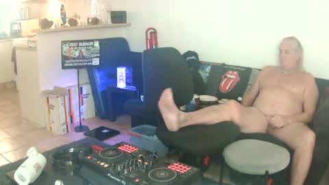 goldyguy011 online show from 07-16-26, 05:24