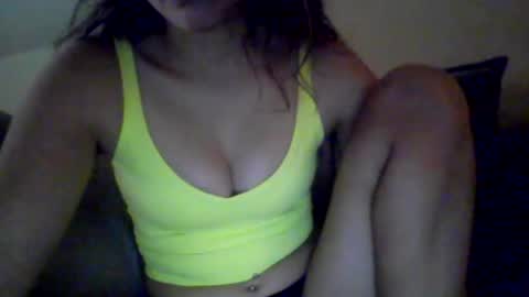 Snapshot of golfprincess chatting on 02-05-25, 02:16 golfprincess online show from 02-05-25, 02:16