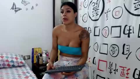 Valentina online show from 02-12-25, 02:14