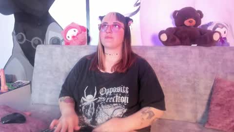 gomory_kitty online show from 02-18-26, 04:47