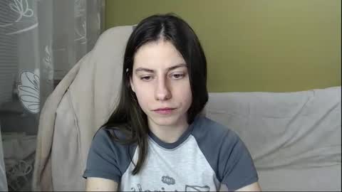 Snapshot of good__night chatting on 01-06-26, 06:11 Elizabeth Effie online show from 01-06-26, 06:11