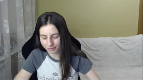 Snapshot of good__night chatting on 02-21-26, 05:25 Elizabeth Effie online show from 02-21-26, 05:25