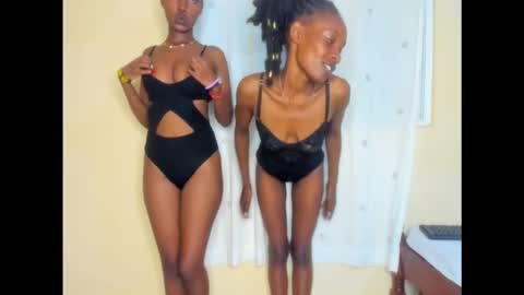 Snapshot of good_feeling_ chatting on 10-03-25, 02:41 sexybaddie online show from 10-03-25, 02:41