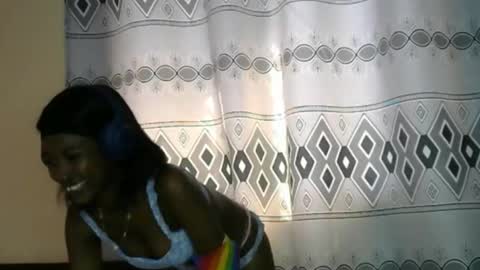 Snapshot of good_feeling_ chatting on 10-20-25, 03:29 sexybaddie online show from 10-20-25, 03:29