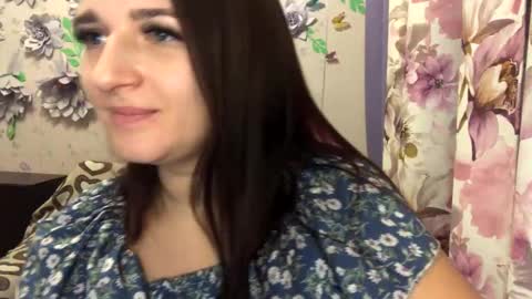 Snapshot of good_girl_24 chatting on 01-04-25, 11:48 good_girl_24 online show from 01-04-25, 11:48