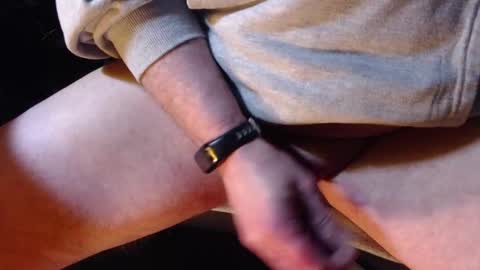 Chris online show from 11-16-25, 03:39