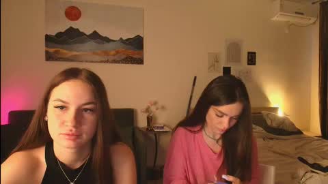 Snapshot of goodbilldeal chatting on 01-09-26, 05:43 goodbilldeal online show from 01-09-26, 05:43