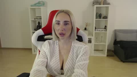 Natalie online show from 07-08-26, 07:57