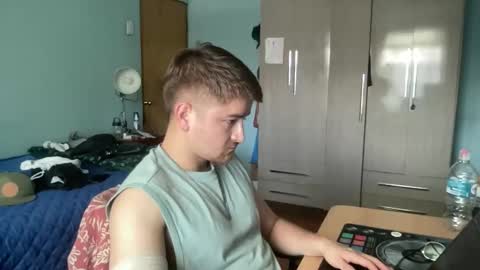 Snapshot of goodfumes chatting on 02-02-26, 06:17 goodfumes online show from 02-02-26, 06:17