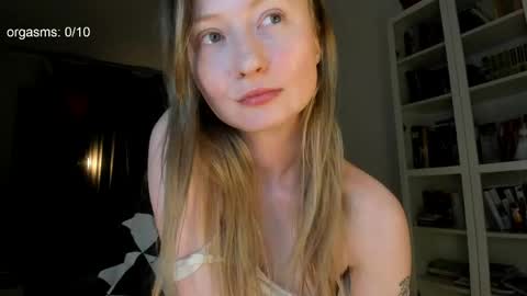 SOPHIE online show from 06-07-26, 08:12