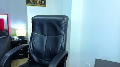 Goodgirlxxxl online show from 06-17-26, 01:08