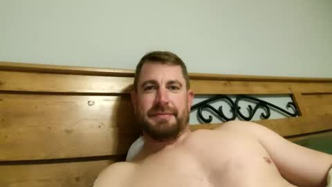 Snapshot of goodgreen35 chatting on 11-20-25, 03:18 goodgreen35 online show from 11-20-25, 03:18