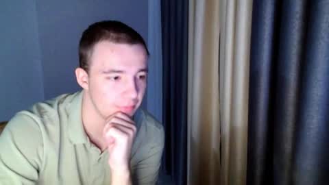 Snapshot of goodmasterpum chatting on 10-23-25, 06:06 Pum online show from 10-23-25, 06:06