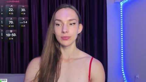 Snapshot of goodnight_kitty chatting on 09-10-25, 10:10 goodnight_kitty online show from 09-10-25, 10:10