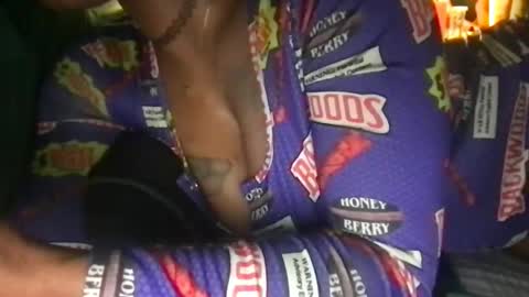 goodzt online show from 12-17-25, 07:47