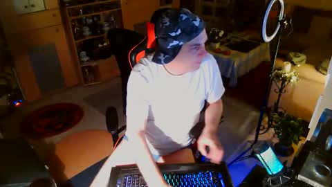 google5001 online show from 12-02-25, 06:30