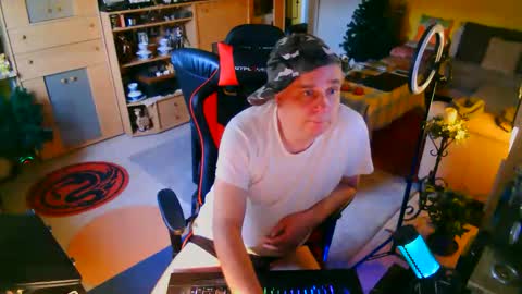 google5001 online show from 06-01-26, 04:36