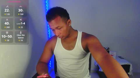 Snapshot of goos_cum chatting on 11-24-25, 04:12 Goos online show from 11-24-25, 04:12