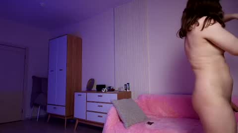 Yulia 24  online show from 06-28-26, 08:04