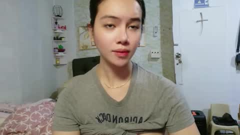 geneviev online show from 05-15-26, 09:05