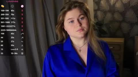 Snapshot of gorgeous_beaux chatting on 10-18-25, 07:36 Sexy Mona 3 online show from 10-18-25, 07:36