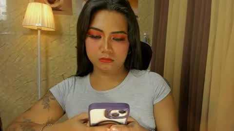 RIANA online show from 06-26-26, 06:01